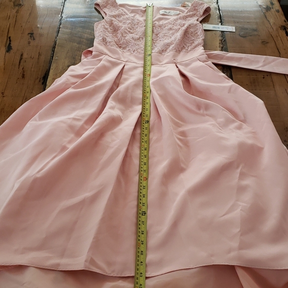 ELIZA J GOWN - Picture 16 of 17